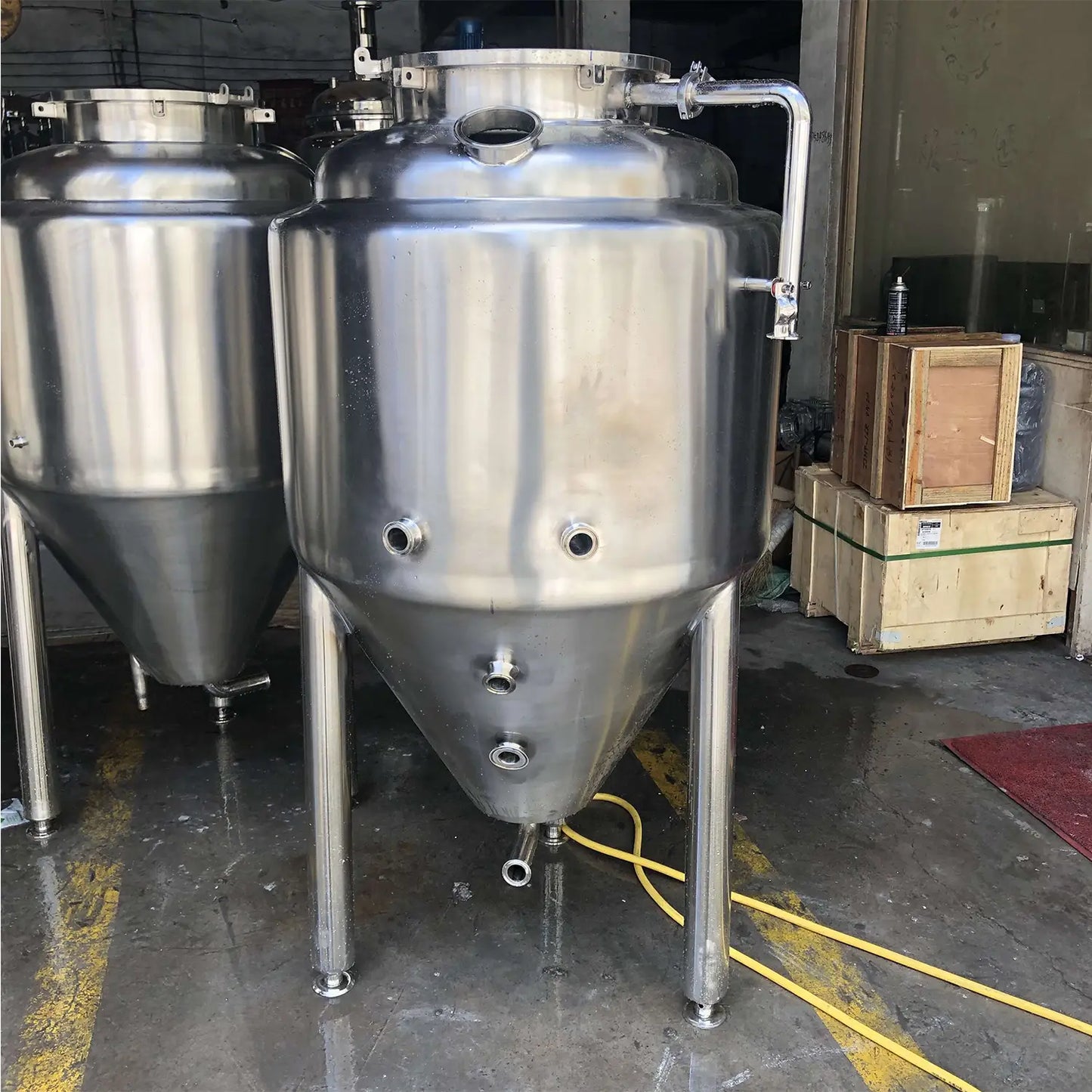 Stainless Steel Sanitary Beer Brewery Fermentation Tank SS304 SS316L